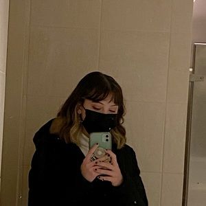 Meet your Posher, Julisa